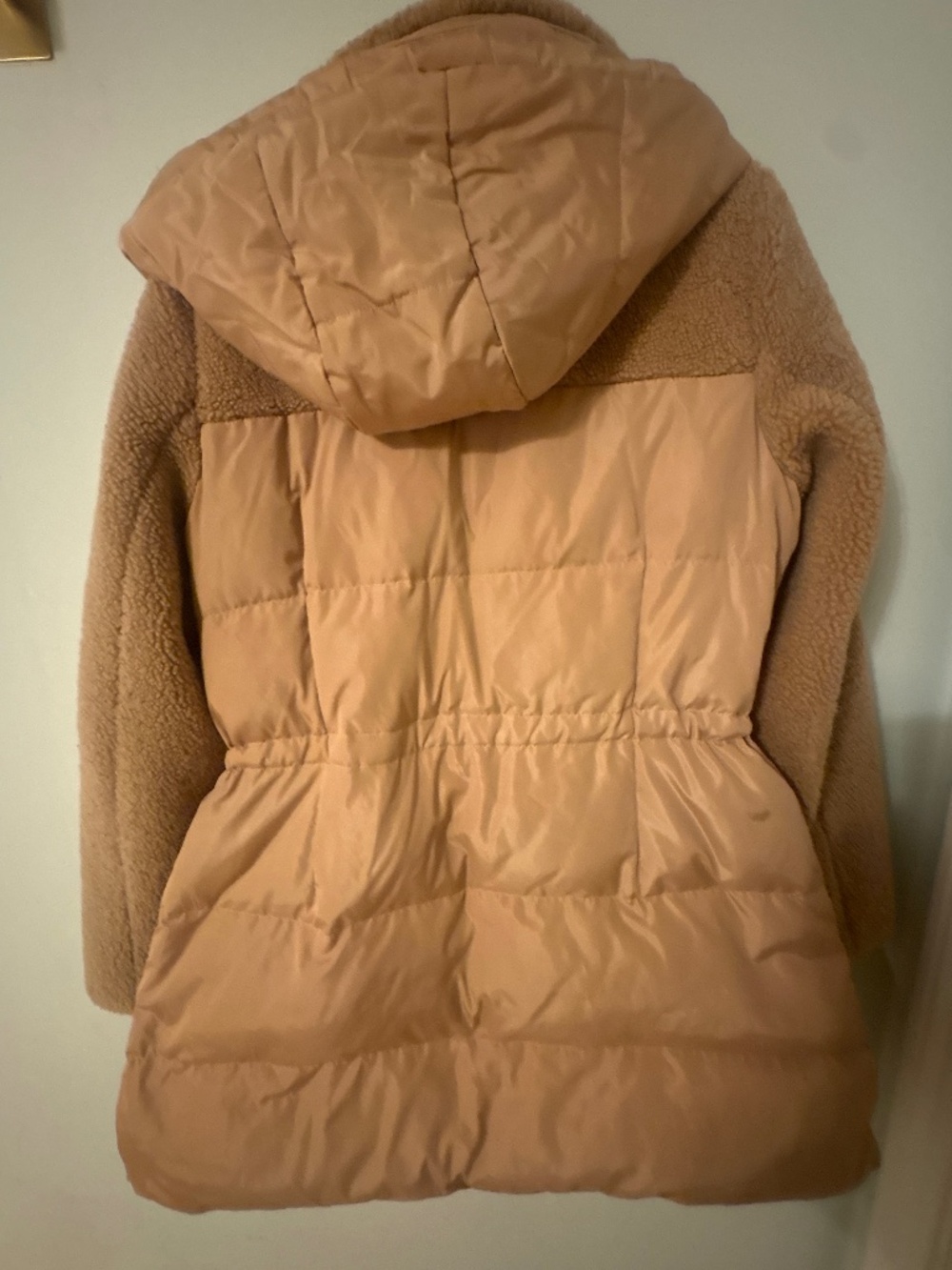 Kate Spade Camel Down Puffer Coat M Faux Fur Teddy Sherpa Hooded LIKE NEW - Picture 2 of 5